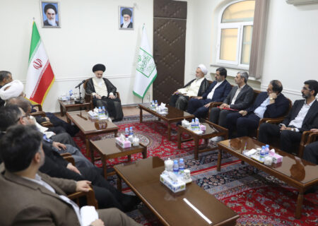 آیت الله حسینی بوشهری:موفقیت دولت موفقیت همه ملت است