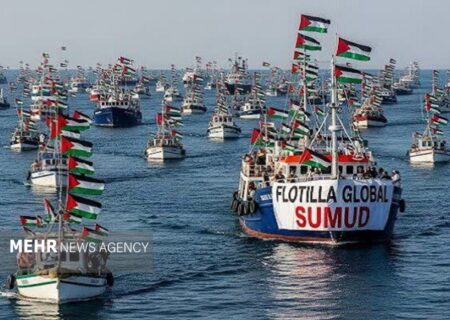 ورود کاروان یاران صمود به استان هرمزگان و شهر پارسیان