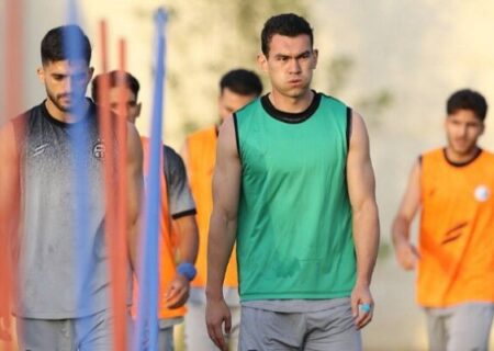 مدافع ملی‌پوش استقلال در تمرینات گروهی حاضر شد