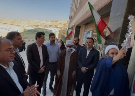 زنگ آغاز سال تحصیلی جدید در بندر تاریخی سیراف نواخته شد