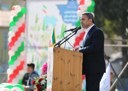 نهضت مدرسه‌سازی در آذربایجان غربی به جد پیگیری شود