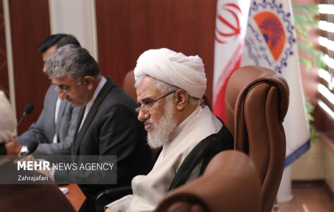 نماینده ولی‌فقیه در هرمزگان:  بندرعباس نیازمند سند چشم‌انداز توسعه است