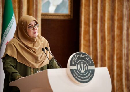 مهاجرانی: گرامیداشت روز آتش‌نشان، پاسداشت ایثار و دلاوری این قشر فداکار