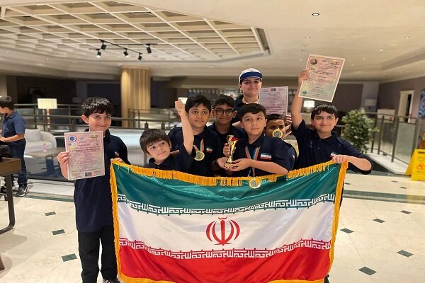 درخشش تیم رباتیک دانشآموزی ایران در «تکنوفست ۲۰۲۵» ترکیه