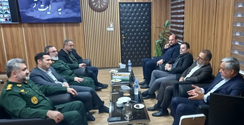 تأکید فرماندار رشت بر همدلی ملی و نقش مؤثر نیروهای مسلح درخدمت به مردم