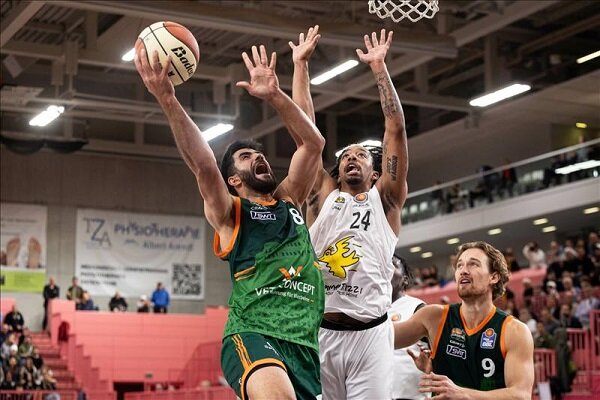 پیروزی بهنام یخچالی و هم تیمی‌هایش در  مرحله اول جام حذفی آلمان