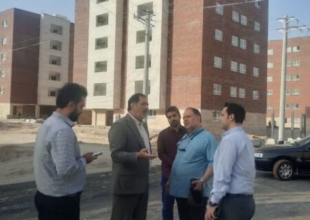 تأکید معاون استاندار قم بر تسریع در اجرای پروژه مسکن ۲۷ هکتاری پردیسان