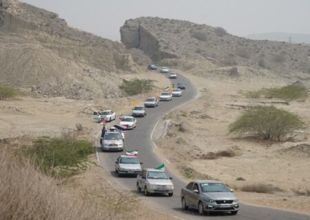 حضور کاروان یاران صمود در شهرستان جاسک