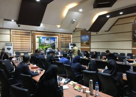 نشست مدیران انجمن‌های داروسازان غرب کشور در کرمانشاه برگزار شد