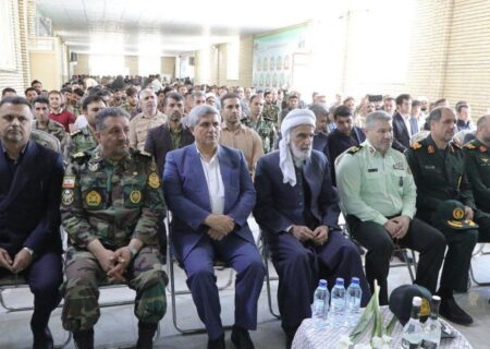 سردار رضایی: شهدای کردستان نماد ایثار و غیرت در دفاع مقدس هستند