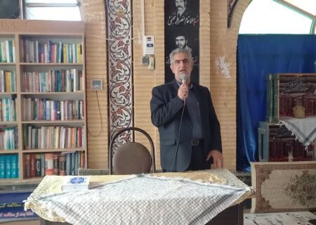 فرماندار گرمسار: «وحدت و همدلی» رمز پیروزی در برابر توطئه‌های دشمن است