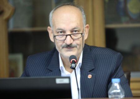 زنگ خطر پیر شدن جمعیت در مرکزی 
و نیاز به خدمات ویژه برای سالمندان