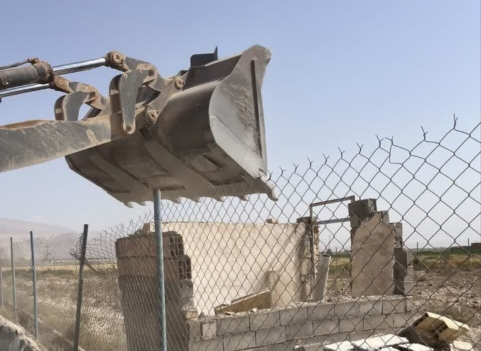 رفع تصرف ۱۰ مورد اراضی در گرمسار؛ یک هکتار زمین به چرخه تولید بازگشت