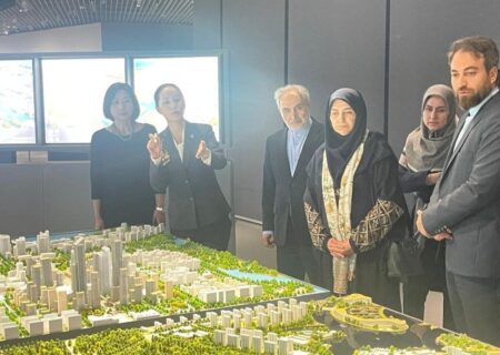 بازدید معاون رئیس جمهور از نمایشگاه موزه توسعه پایدار شهری شانگهای