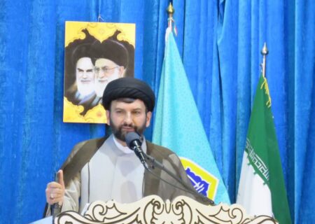 امام جمعه گراش: انقلاب اسلامی هیمنه پوشالی استکبار جهانی را از بین برد
