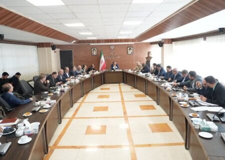 مرزهای آذربایجان غربی فعال شوند؛مانع تراشی قابل قبول نیست