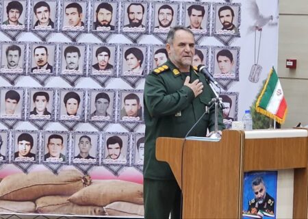 سرهنگ عبدی: شهدا حافظ استقلال کشور بودند