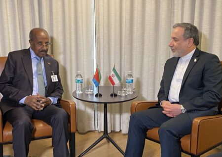 رایزنی عراقچی با وزیر خارجه اریتره