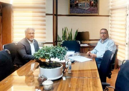 ضرورت حمایت ملی از صنعت میگوی بوشهر به گفته رئیس دامپزشکی