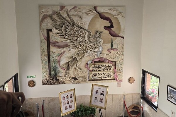 دیوارنگاره شهدای شریف با حضور مسئولان رونمایی شد