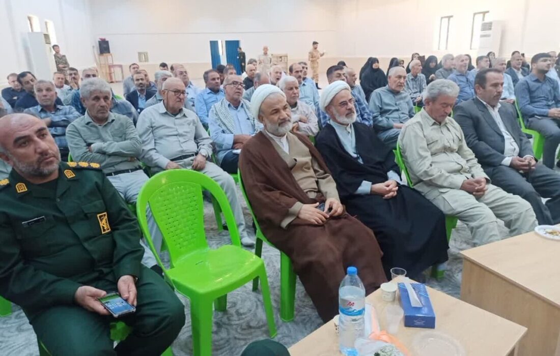 امام جمعه دشتستان: خانواده شهدا، استوانههای استوار انقلاب اسلامی