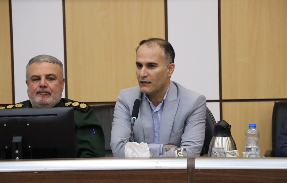 انتقاد رئیس شورای خارگ از پیامدهای منفی جابجایی مداوم فرهنگیان