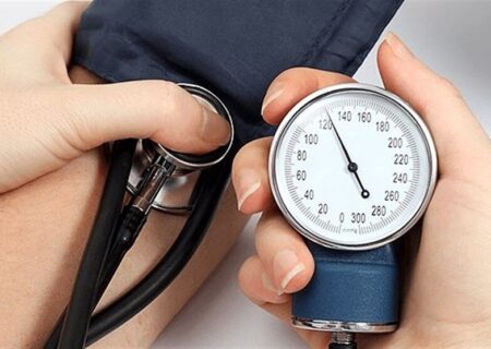 صادقیه: فشارخون گریبان‌گیر بیش از یک‌سوم بزرگسالان اردبیلی