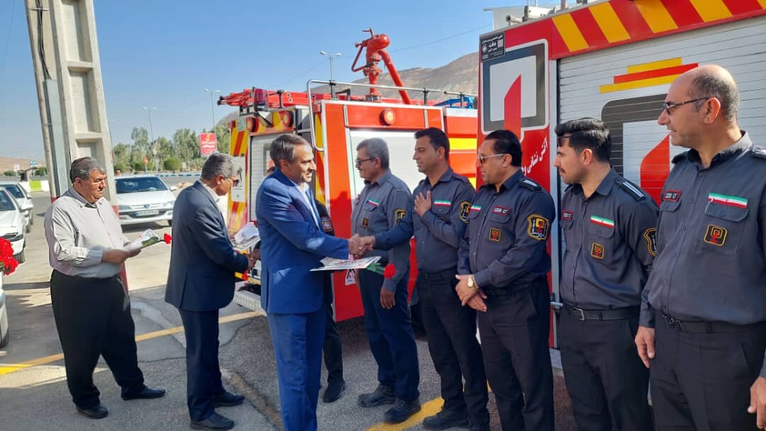 تقویت تجهیزات آتش‌نشانی گراش با پیگیری‌های میرزایی