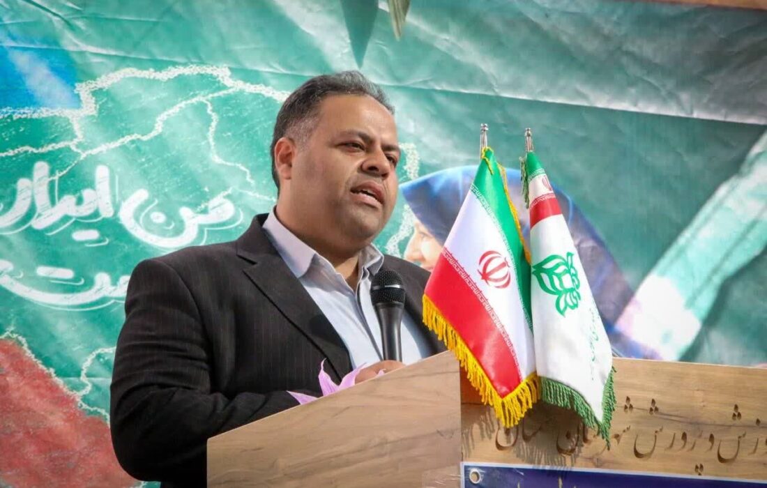 نواختن زنگ مهربانی در مدارس سمنان برای حمایت از ۸۵۰۰ دانش‌آموز یتیم