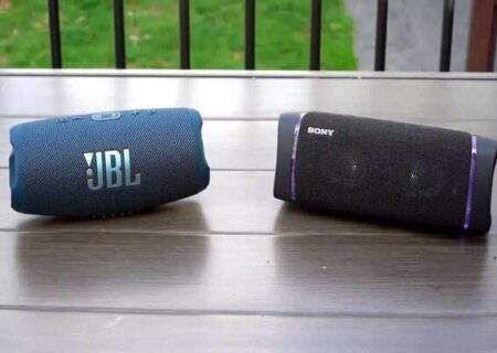 مقایسه اسپیکرهای سونی و جی‌بی‌ال: کدام یک انتخاب بهتری است؟