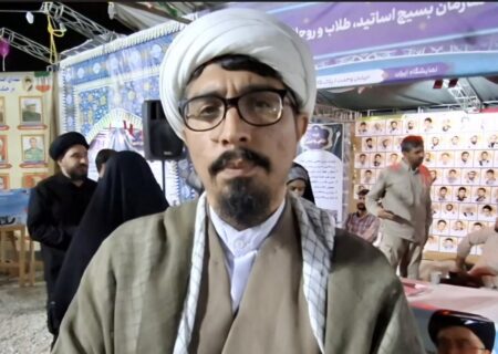 تجلی ایثار طلاب و روحانیون در همیاری با خانواده‌های شهدای سمنان