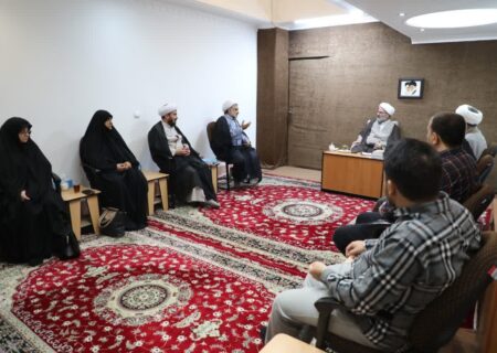 امام جمعه سمنان: کادرسازی و آموزش مهدویت در مدارس جدی گرفته شود