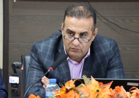 تخصیص اعتبار ۴ هزار میلیاردی برای تجهیز دانشکده داروسازی اراک ضروری است