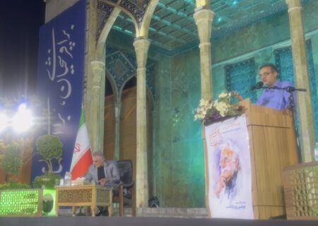 شب شعر «حکیم نگار» با نوای شعر محمدرضا کاکایی در مدح استاد فرشچیان برگزار شد