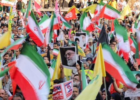 جهان در کشاکش پارادایم‌ها؛ پیش‌بینی روندهای آتی