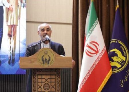 خدرویسی خبر داد: تحت پوشش کمیته امداد قرار گرفتن یک میلیون و 600 هزار سالمند