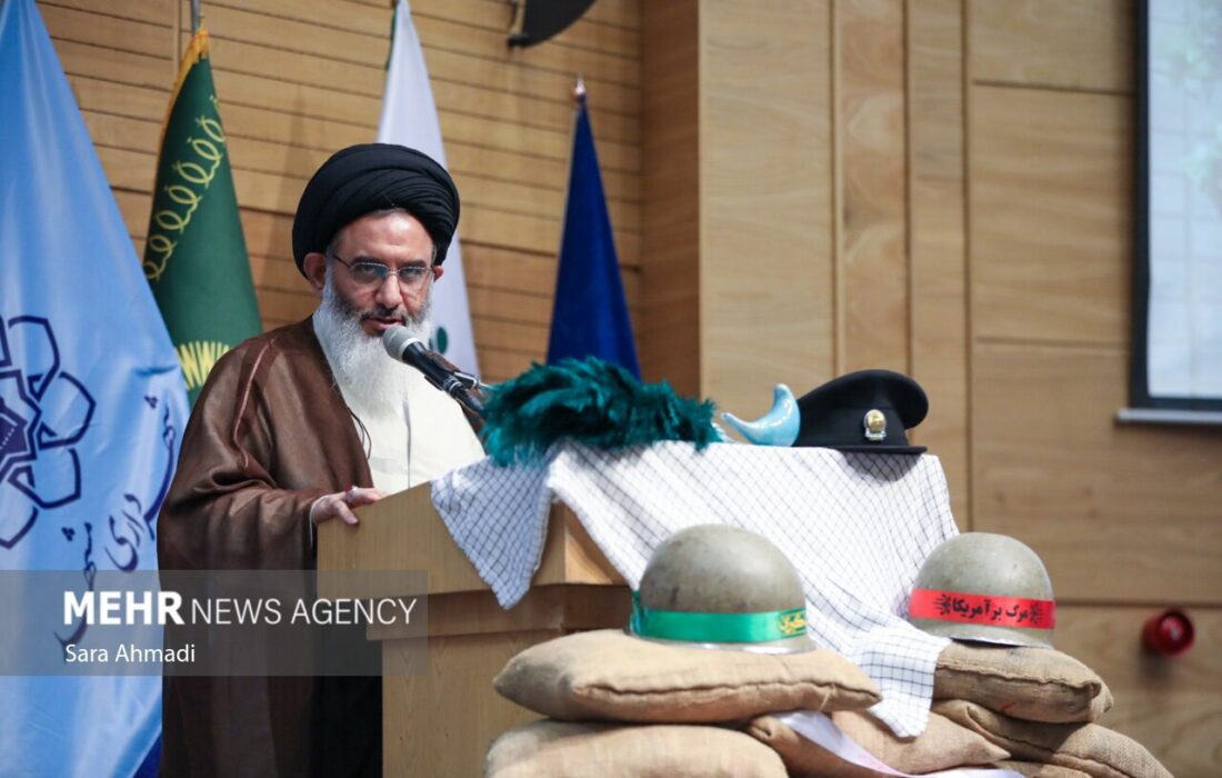 تاکید نماینده پیشین ولی فقیه در سوریه: از سیاسی و جناحی کردن شهدا بپرهیزیم