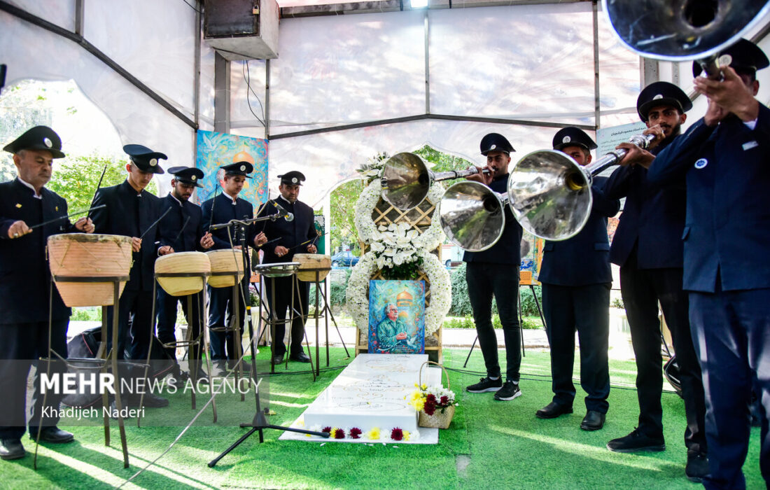 گرامیداشت چهلمین روز درگذشت استاد فرشچیان، نگارگر نامدار ایران در اصفهان