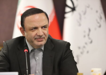 تلاش شورای عالی مناطق آزاد برای سرعت بخشیدن به راه‌اندازی بورس بین‌الملل