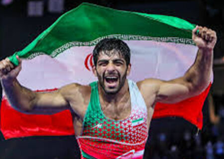 عکس| تبریک استقلال به محمد هادی ساروی