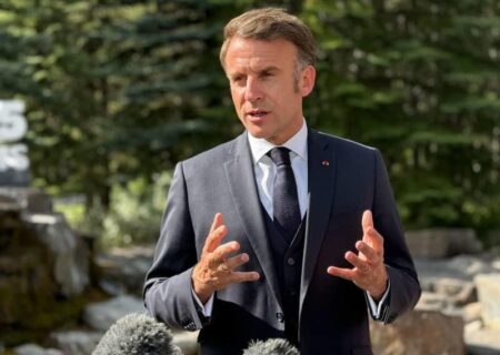 مکرون: آنچه در غزه رخ می‌دهد را نسل کشی نمی‌دانم