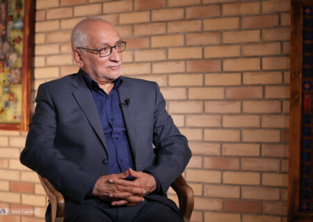 مرعشی: با شعارهای لیبرالی نمی‌شود مردم را به خیابان برد/ پدافند شرقی در مقابل آفند آمریکایی کم می‌آورد/ مراقب باشیم تا جنگ دیگری رخ ندهد