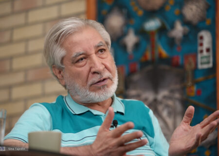 روایت عرب سرخی از جنجال بیانیه و آرای مثبت اصلاح‌طلبان؛ آیا همه اعضا موافق بودند؟ | تماشا کنید