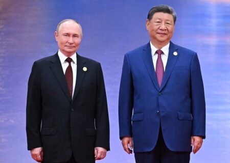 سی‌ان‌ان:شی و پوتین، شانه به شانه در کنار هم