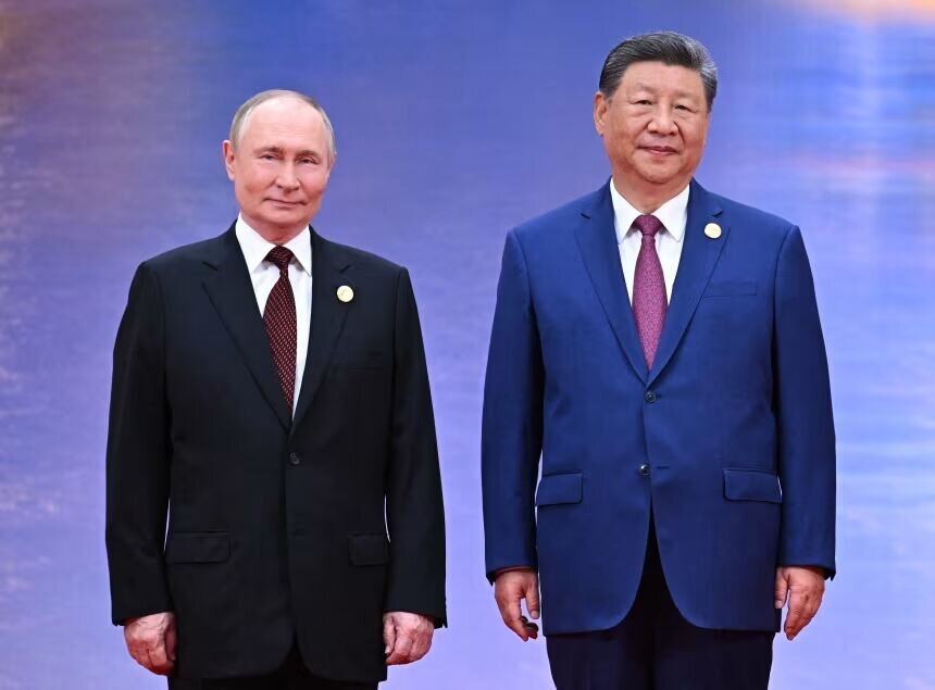 سیانان:شی و پوتین، شانه به شانه در کنار هم