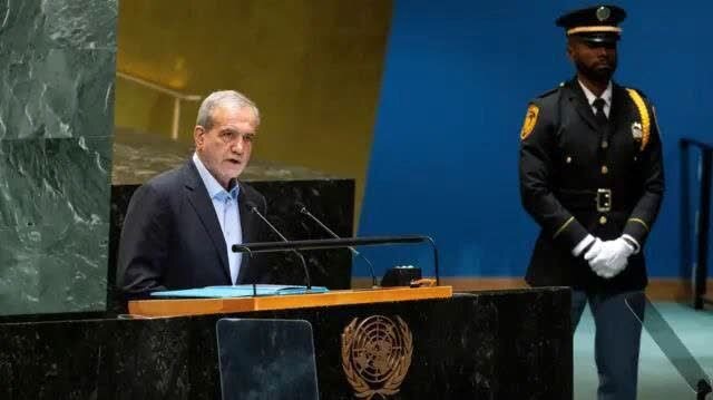 تصاویری که پزشکیان در سازمان ملل به رهبران کشورهای جهان نشان داد + عکس