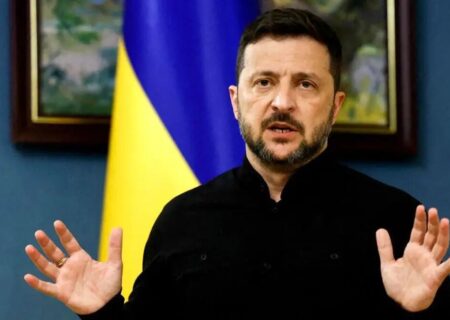 زلنسکی: روسیه آتش‌بس و پایان جنگ را رد می‌کند!