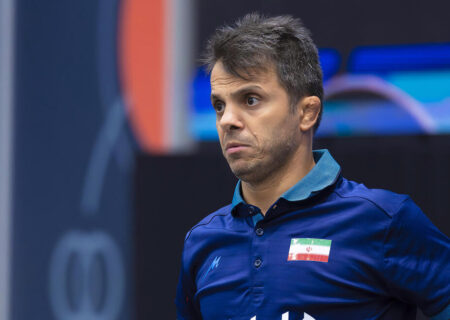 به این کشتی‌گیران پاداش طلا بدهید