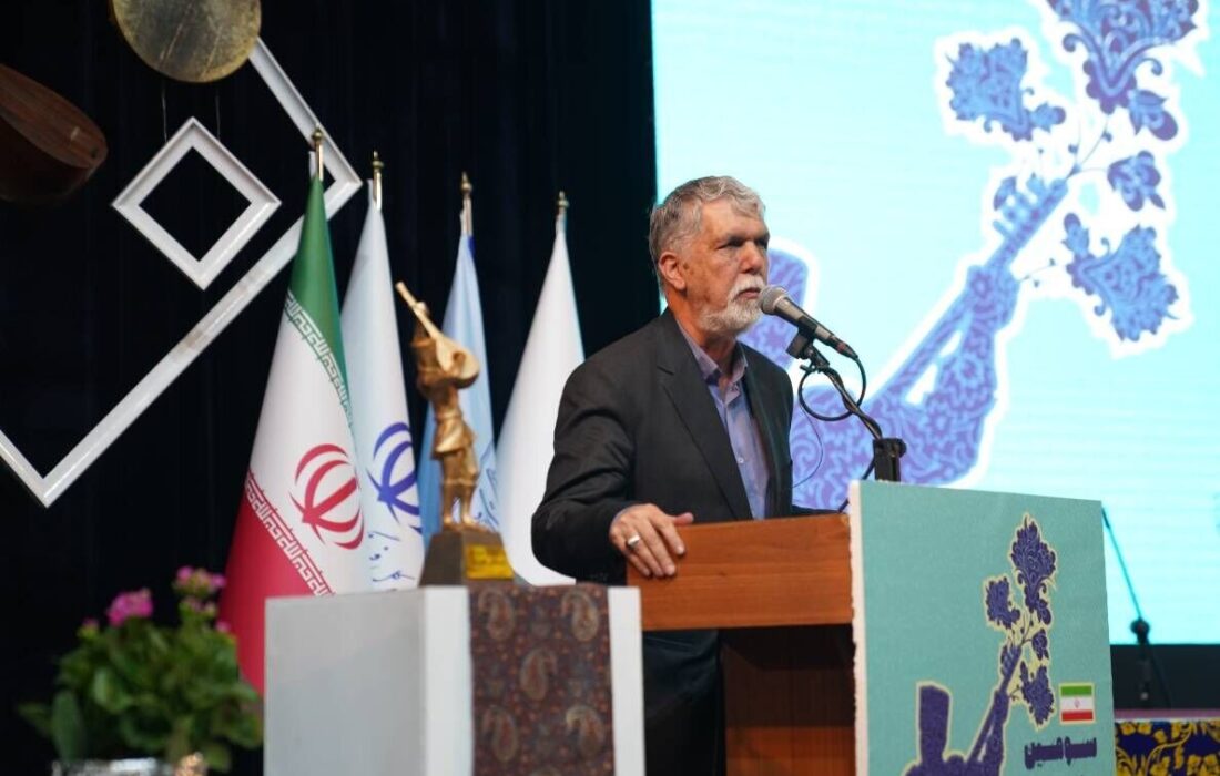 موسیقی «عاشیقلار» زبان هنر مردم آذربایجان است