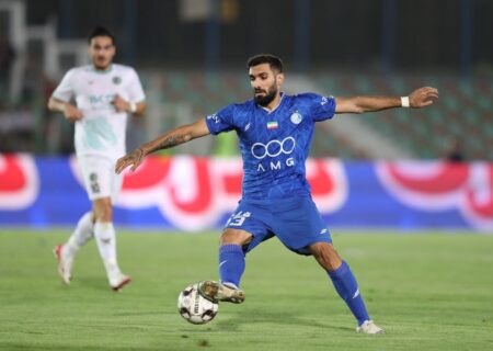 دو مدافع جنجالی به تمرینات استقلال بازگشتند